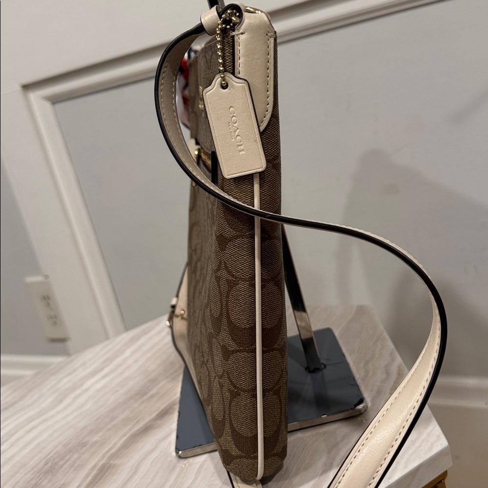 Coach Crossbody Brown Cream Rowan File Signature Bag - Picture 6 of 17